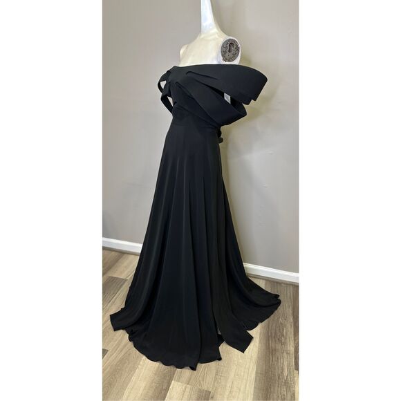 GEORGES HOBEIKA Crêpe Gown With Bow-Like Collar $4625 - Picture 7 of 12